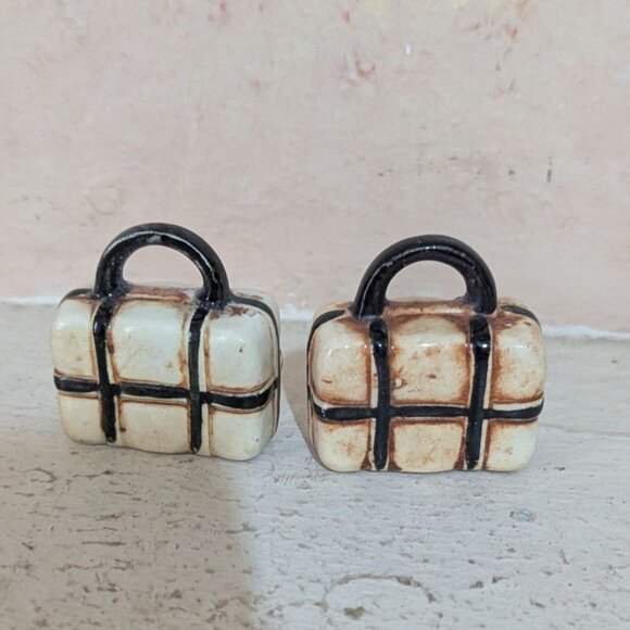 Vintage Ceramic Luggage-Themed Salt & Pepper Shakers 2.5" Pair Quirky Retro Mini - Picture 6 of 7